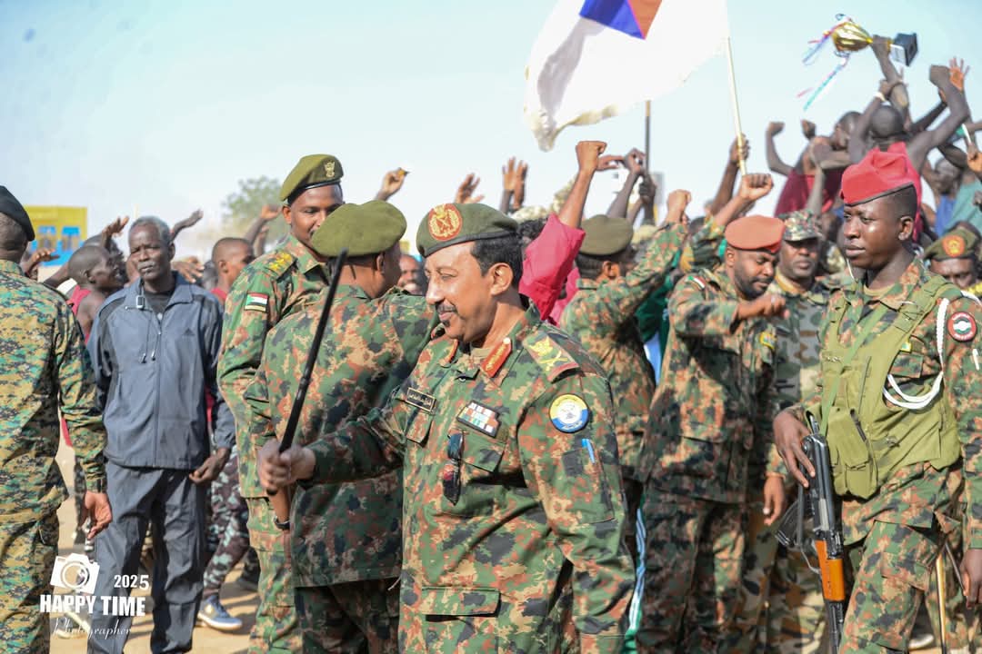 قائد الفرقة 19 يؤكد الجاهزية لاسترداد كل شبر دنسته المليشيا