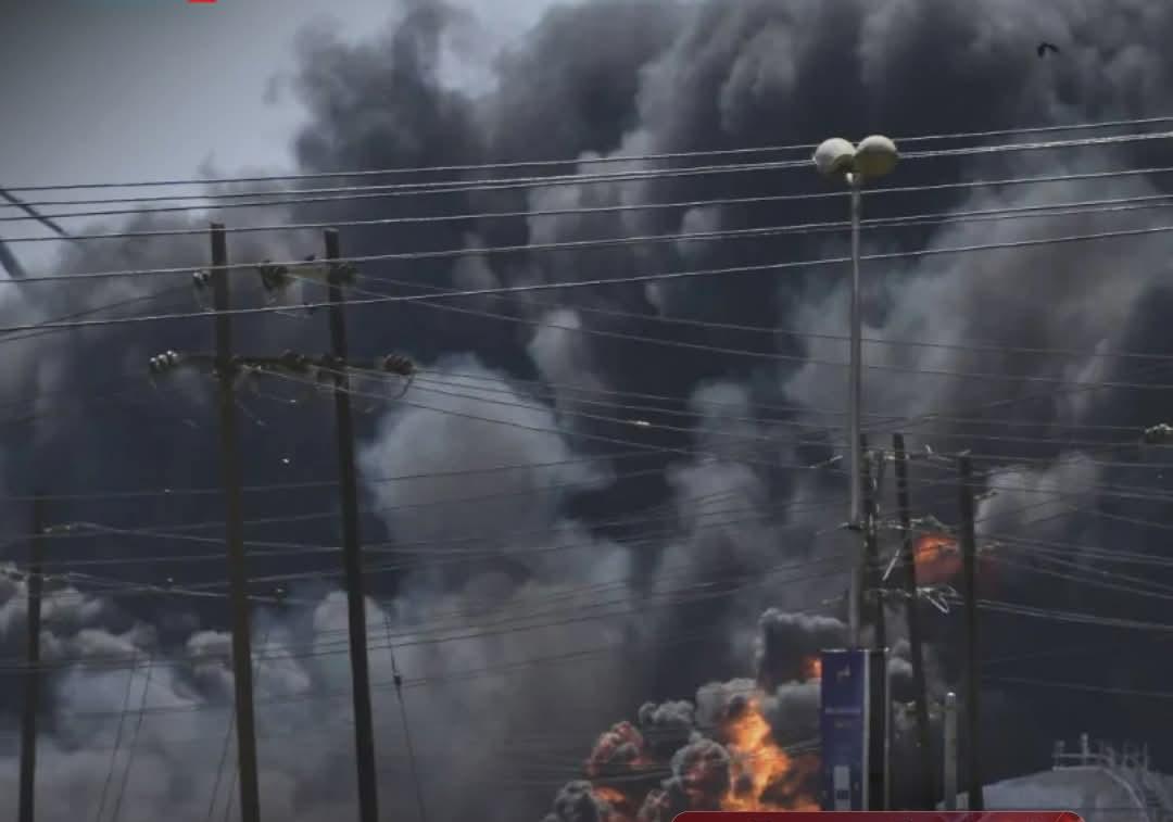 الدكتور/ أحمد التجاني محمد يكتب،،
🌀 قواتنا المسلحة  الحقو خائن سنجة بقائمة ألخونة الثلاثة عشر الذين أضروا بالإسلام  !!