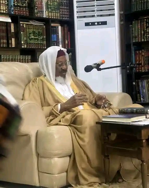 الشيخ الشريف ابراهيم صالح الحسيني يحذر من  ادعياء التصوف واعدائه