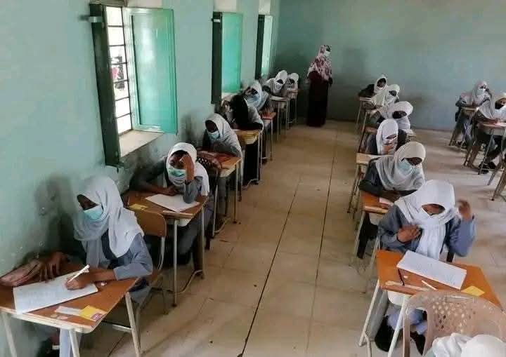 جلوس أكثر من 8 آلاف طالب وطالبة لامتحانات الشهادة الثانوية بمحلية الخرطوم بنسبة زيادة (1600%) من العام السابق