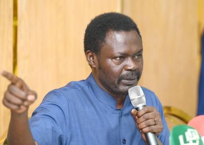 مناوي: لن نضع السلاح حتى النصر الكامل.. ومعركتنا معركة وجود