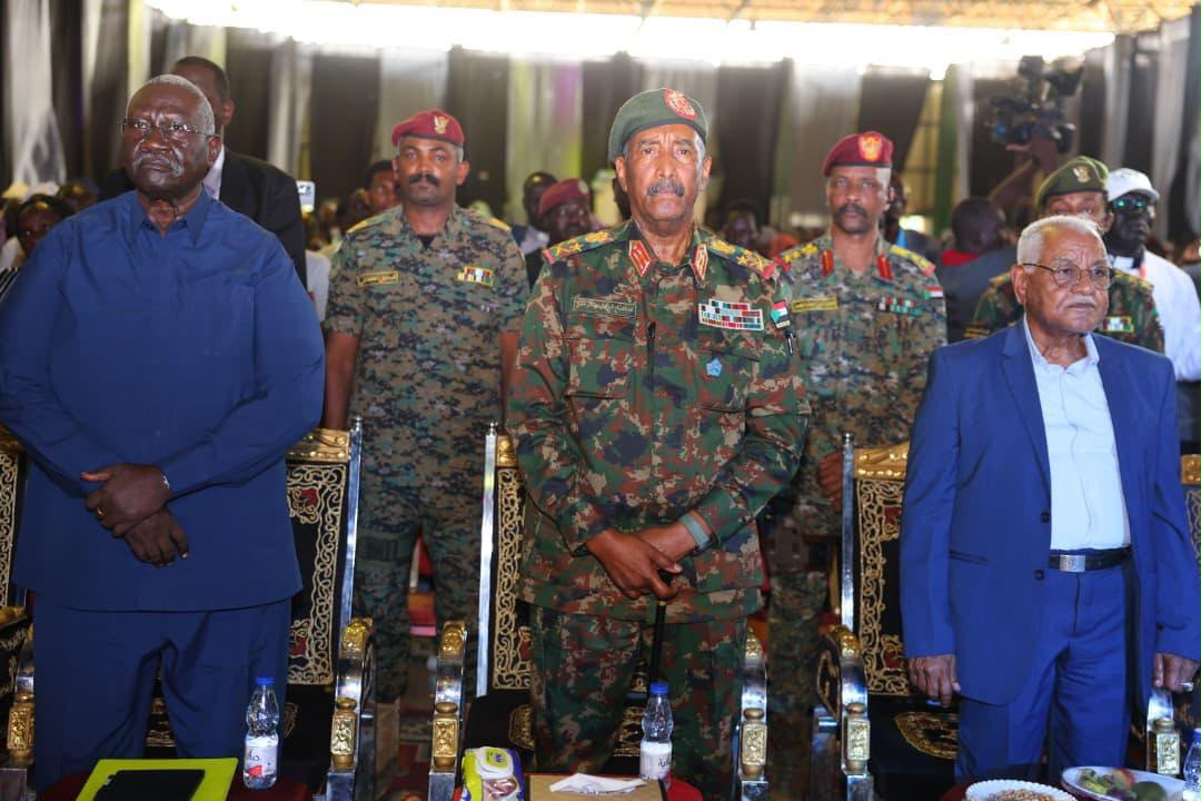 *البرهان يشهد احتفال مجلس الكنائس  السوداني بالصلوات من أجل سلام السودان*